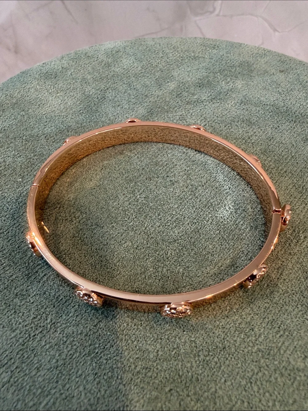 Tory Burch | Rose Gold & Crystal Accent Bangle Bracelet